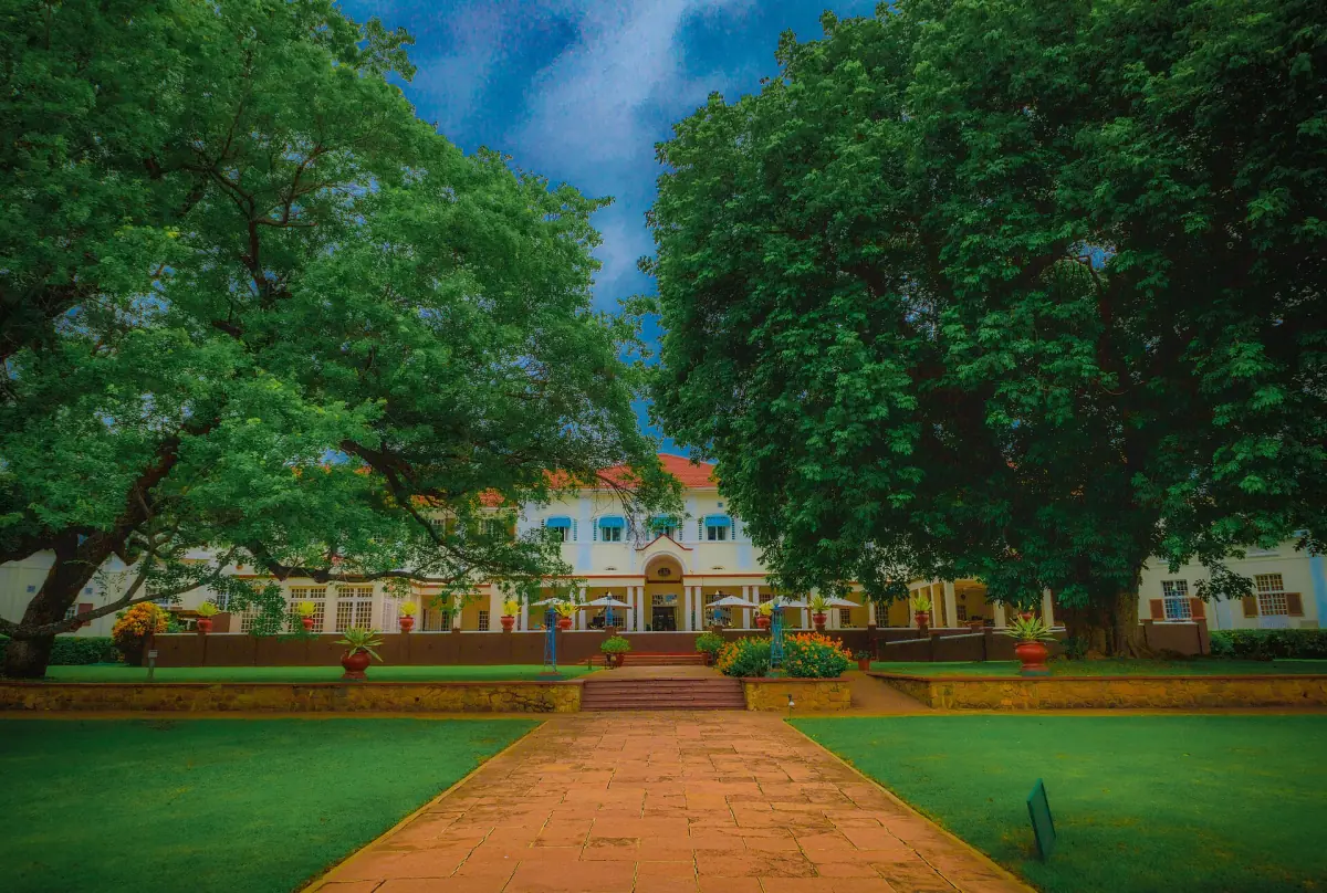 The gardens of the historic Victoria Falls Hotel